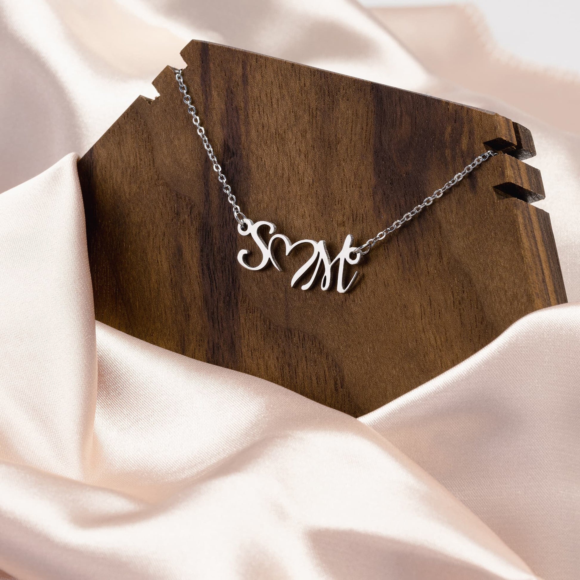 Custom initial heart Necklace Gold, Rose Gold or Silver, gift for woman, gift for loved one